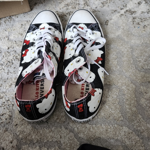 Converse Hello Kitty Sneakers - Picture 3 of 9
